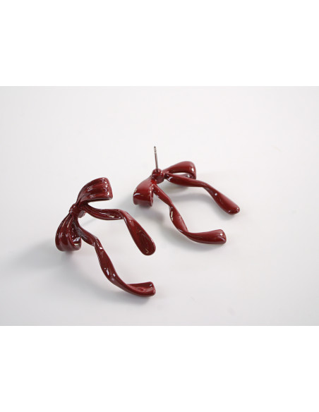 Kolczyki BORDOWE ASYMETRYCZNE KOKARDKI LOLITA AKCESORIA srebrny sztyft 925