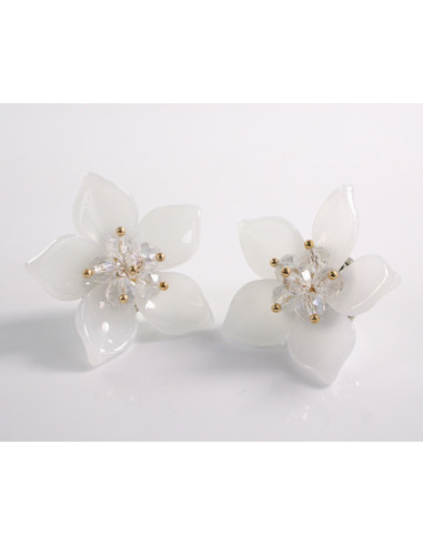 Kolczyki BIAŁE  KWIATKI KWIATUSZKI LOLITA...