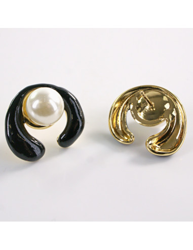 Kolczyki CZARNE ZAWIJASY Z PERŁĄ LOLITA...