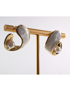 Kolczyki BIAŁE ZAWIJASY Z PERŁĄ LOLITA AKCESORIA STAL... 2