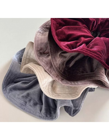 GUMKA DUŻA SCRUNCHIE AKSAMITNA LAMÓWKA MEGA XXXL  BORDOWY  ŚR. 20 CM