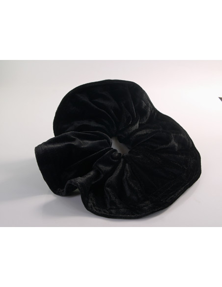 GUMKA DUŻA SCRUNCHIE AKSAMITNA LAMÓWKA MEGA XXXL CZARNY ŚR. 20 CM