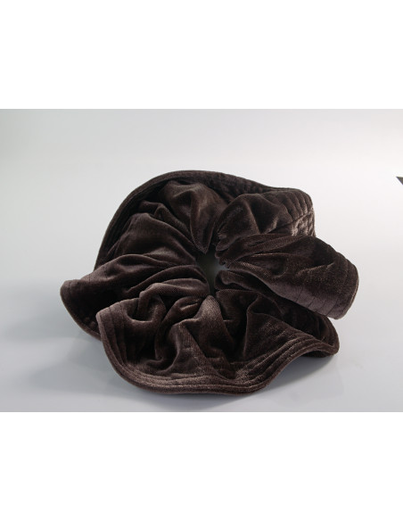 GUMKA DUŻA SCRUNCHIE AKSAMITNA LAMÓWKA MEGA XXXL BAKŁAŻANOWY ŚR. 20 CM