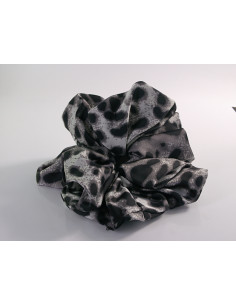 GUMKA DUŻA SCRUNCHIE W PANTERKĘ MEGA XXXL  ŚR. 18 CM...