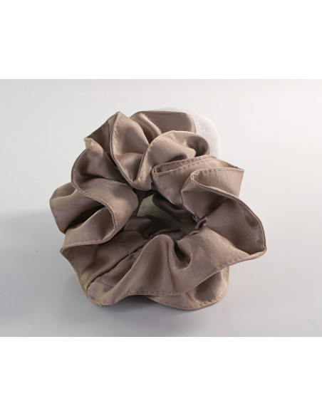 GUMKA DUŻA SCRUNCHIE MARSZCZONA  PODWÓJNA XXL  ŚR. 14 CM BEŻOWY