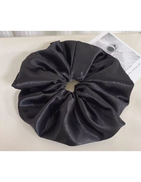 GUMKA DUŻA SCRUNCHIE SATYNOWA  XXXL SATYNA ŚR. 22 CM CZARNY