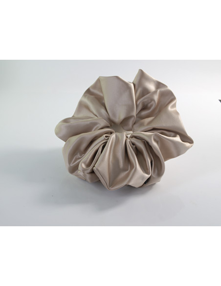 GUMKA DUŻA SCRUNCHIE MEGA XXXL  ŚR. 18 CM JASNY BEŻ WIECZOROWA