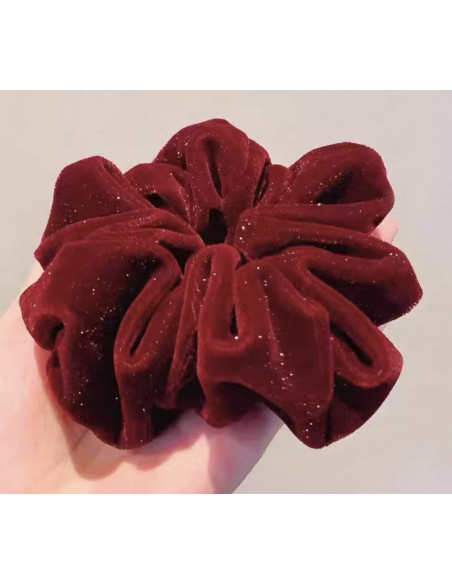 GUMKA DUŻA SCRUNCHIE MEGA XXXL AKSAMITNA Z BROKATEM ŚR. 16-18 CM CZERWONY