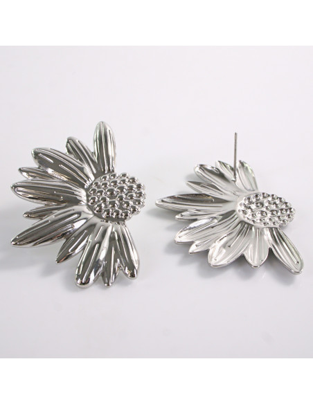 Kolczyki SREBRNE ASYMETRYCZNE KWIATY  LOLITA AKCESORIA STAL CHIRURGICZNA