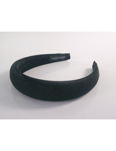 OPASKA DO WŁOSÓW NA GŁOWĘ CZARNA Z  DŻETAMI...