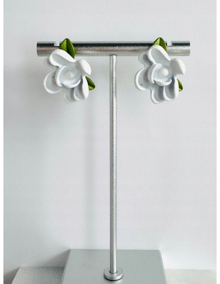 Kolczyki BIAŁE KWIATKI BOHO Lolita Accessories srebrny sztyft 925