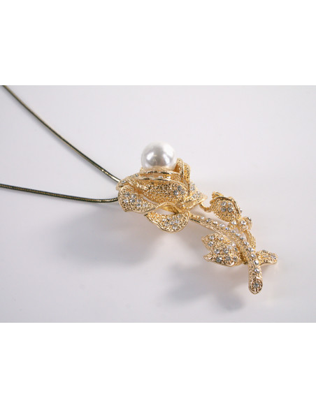 NASZYJNIK DŁUGI WISIOR MEDALION Lolita Akcesoria ZŁOTY  KWIAT Z PERŁĄ