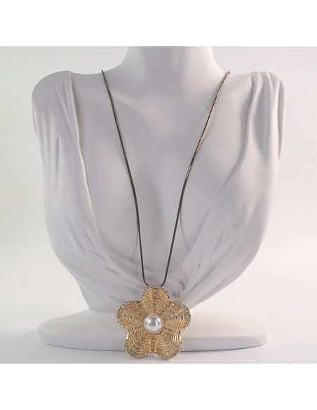NASZYJNIK DŁUGI WISIOR MEDALION Lolita Akcesoria ZŁOTY KWIAT Z PERŁĄ