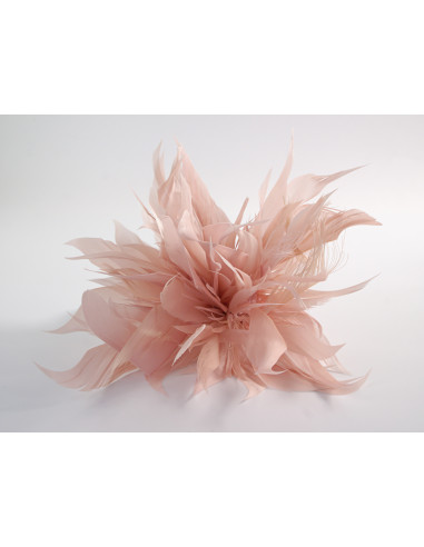 KWIAT Z PIÓR BROSZKA PRZYPINKA LOLITA AKCESORIA...