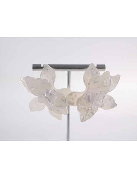 Kolczyki MAXI DUŻE ASYMETRYCZNE BIAŁE KWIATY BIAŁY LOLITA AKCESORIA