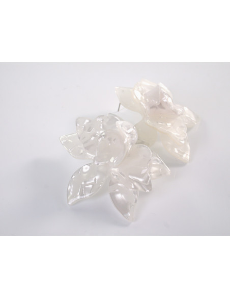 Kolczyki MAXI DUŻE ASYMETRYCZNE BIAŁE KWIATY BIAŁY LOLITA AKCESORIA