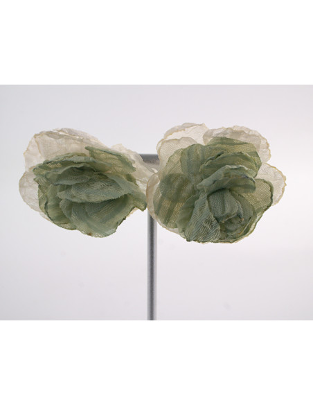 Kolczyki ZWIEWNE MATERIAŁOWE KWIATUSZKI LOLITA AKCESORIA srebrny sztyft 925