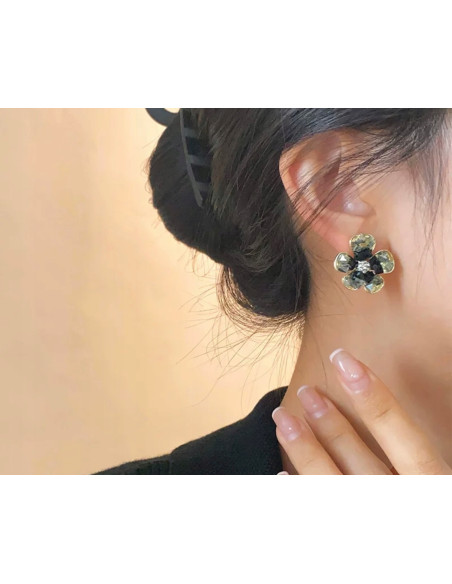 Kolczyki KWIAT KWIATY nie uczulające Lolita Accessories srebrny sztyft 925