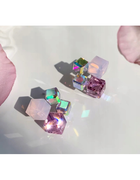 KOLCZYKI RÓŻOWE KRYSZTAŁKI Lolita AKCESORIA srebrny sztyft 925