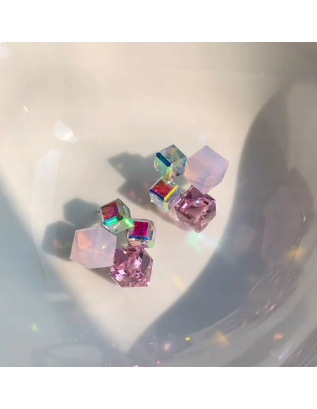 KOLCZYKI RÓŻOWE KRYSZTAŁKI Lolita AKCESORIA srebrny sztyft 925