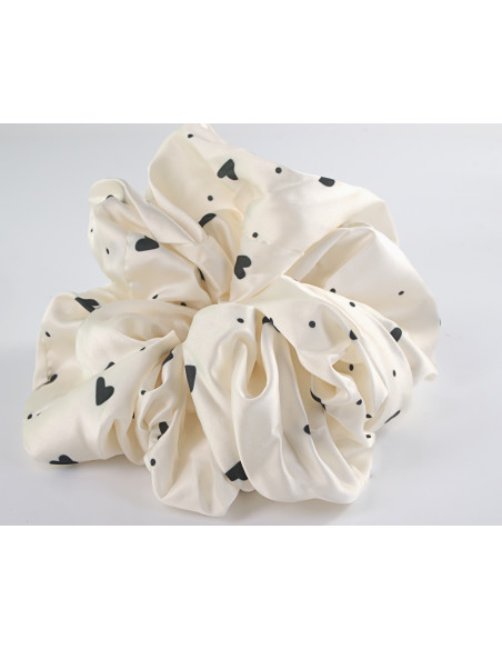 GUMKA DO WŁOSÓW SCRUNCHIE SATYNA LOLITA AKCESORIA BIAŁY ECRU MAXI XXL