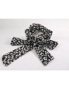 GUMKA DO WŁOSÓW SCRUNCHIE DUŻA KOKARDA LOLITA AKCESORIA... 2