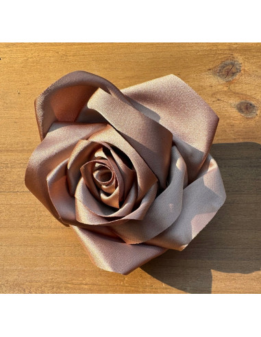 KWIAT Z MATERIAŁU BROSZKA PRZYPINKA LOLITA...