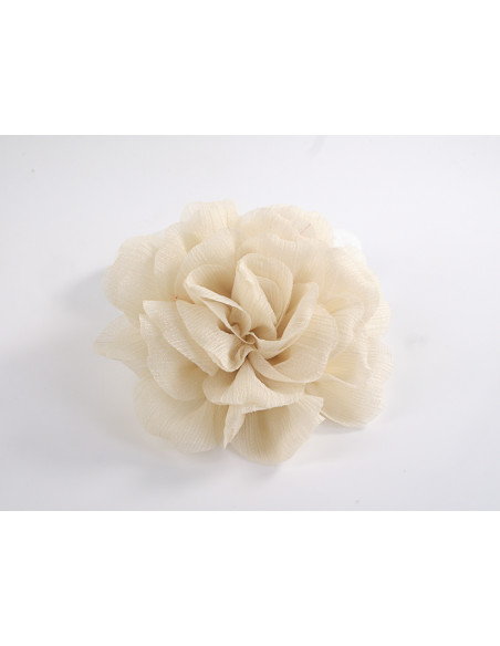 KWIAT Z MATERIAŁU BROSZKA PRZYPINKA LOLITA AKCESORIA 12 CM ECRU