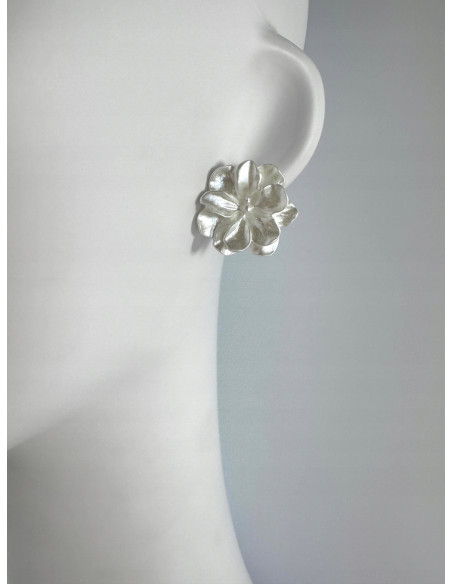Kolczyki BIAŁE KWIATY KWIATKI Lolita AKCESORIA srebrny sztyft 925