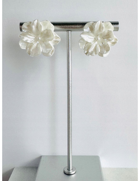 Kolczyki BIAŁE KWIATY KWIATKI Lolita AKCESORIA srebrny sztyft 925