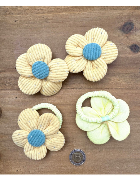 Zestaw 4 sztuki Gumki i spinki do włosów dla dziewczynki Kwiatki XXL SET