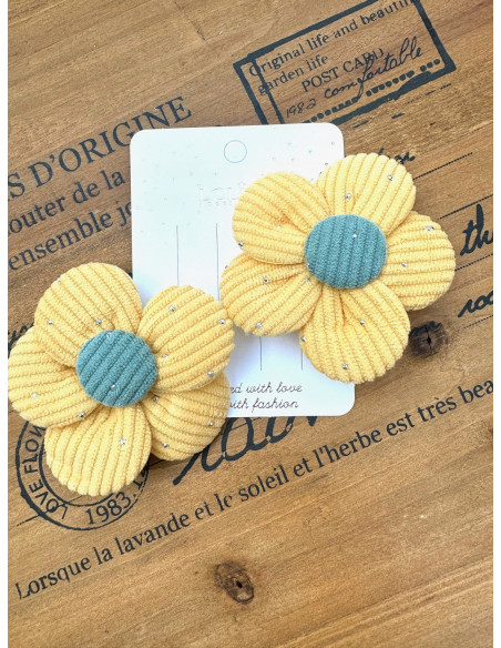 Zestaw 4 sztuki Gumki i spinki do włosów dla dziewczynki Kwiatki XXL SET