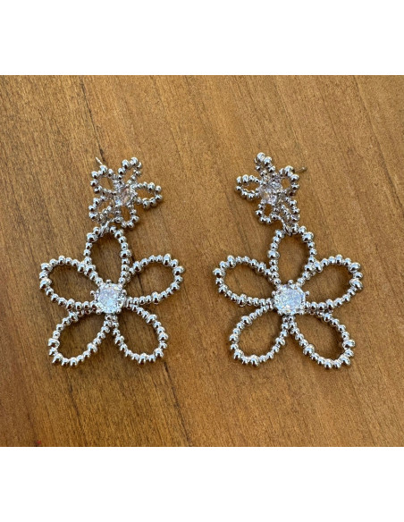 Kolczyki Kwiatek Srebrne Kwiatki Lolita Accessories srebrny sztyft 925