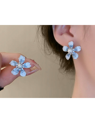 Kolczyki Kwiatek Połyskujące Kwiatki Lolita...