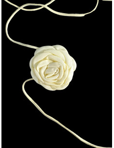 Naszyjnik z kwiatkiem CHOKER BOHO wiązany na rzemyku na...