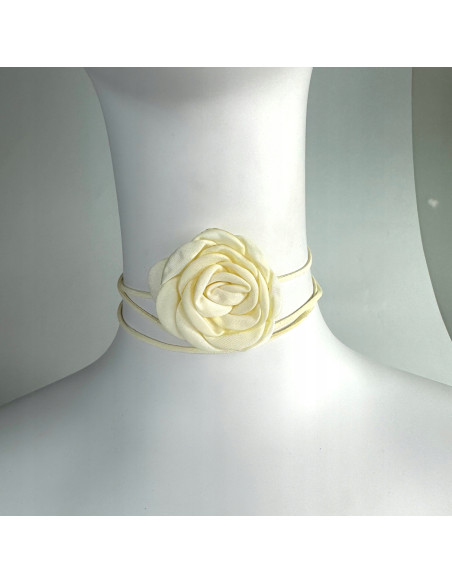 Naszyjnik z kwiatkiem CHOKER BOHO wiązany na rzemyku na szyję i pas