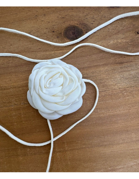 Naszyjnik z kwiatkiem CHOKER BOHO wiązany na rzemyku na szyję i pas