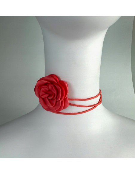 Naszyjnik z kwiatkiem CHOKER BOHO wiązany na rzemyku na szyję i pas