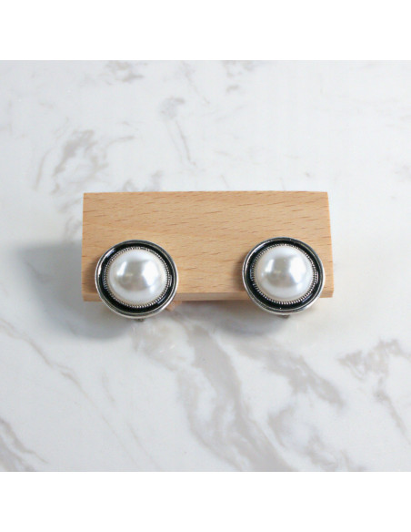 Klipsy do Uszu Lolita Accessories Klips do USZU SREBRNE PERŁOWE GUZIKI