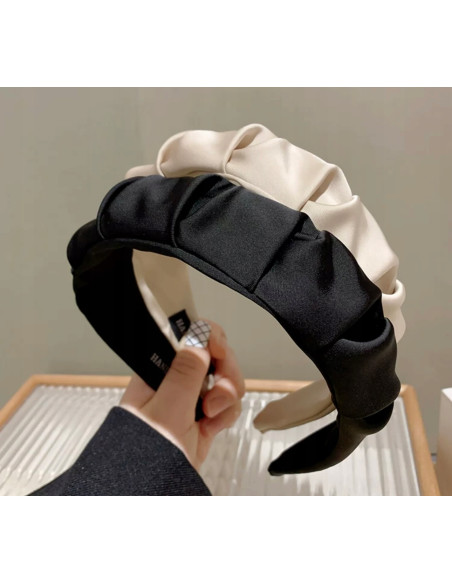 Lolita Accessories opaska do włosów MARSZCZONA CZARNA NATURA SATYNA